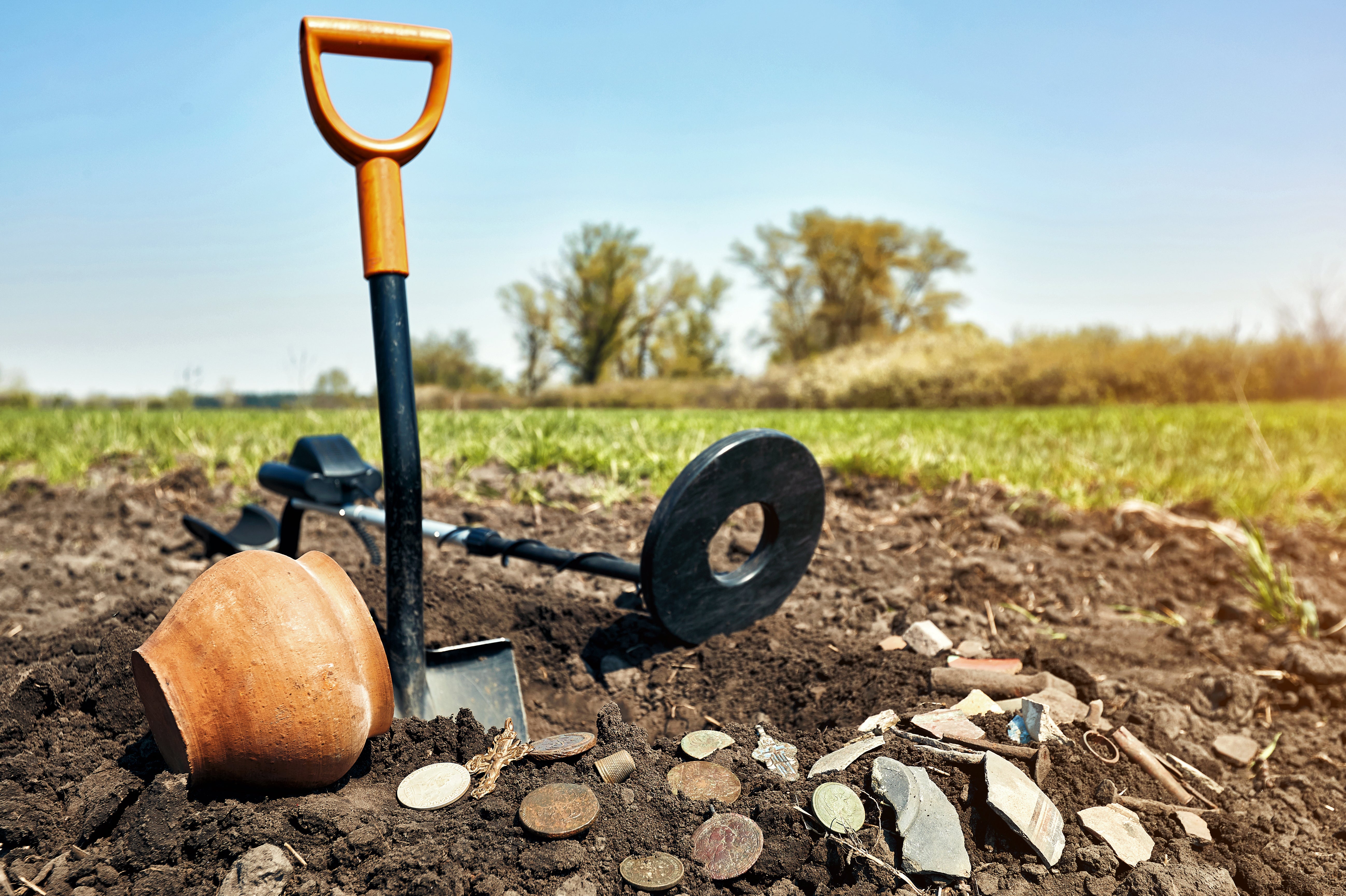7 Strange Metal Detecting Finds | LP Metal Detecting