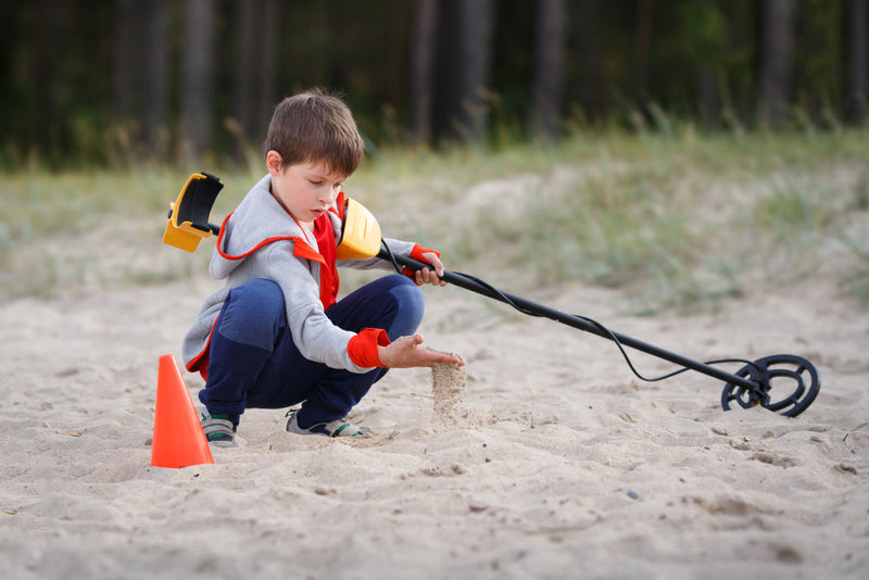 5 Epic Ways To Make Metal Detecting Fun With Kids | LP Metal Detecting