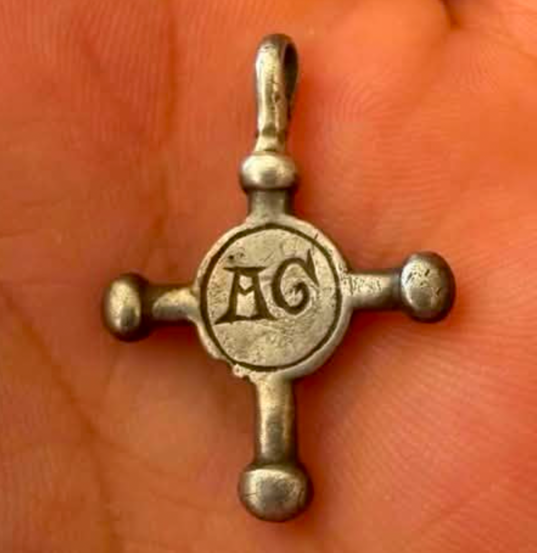 Silver Cruciform Pendant