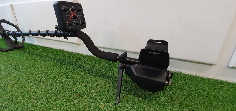 Universal Metal detector stand